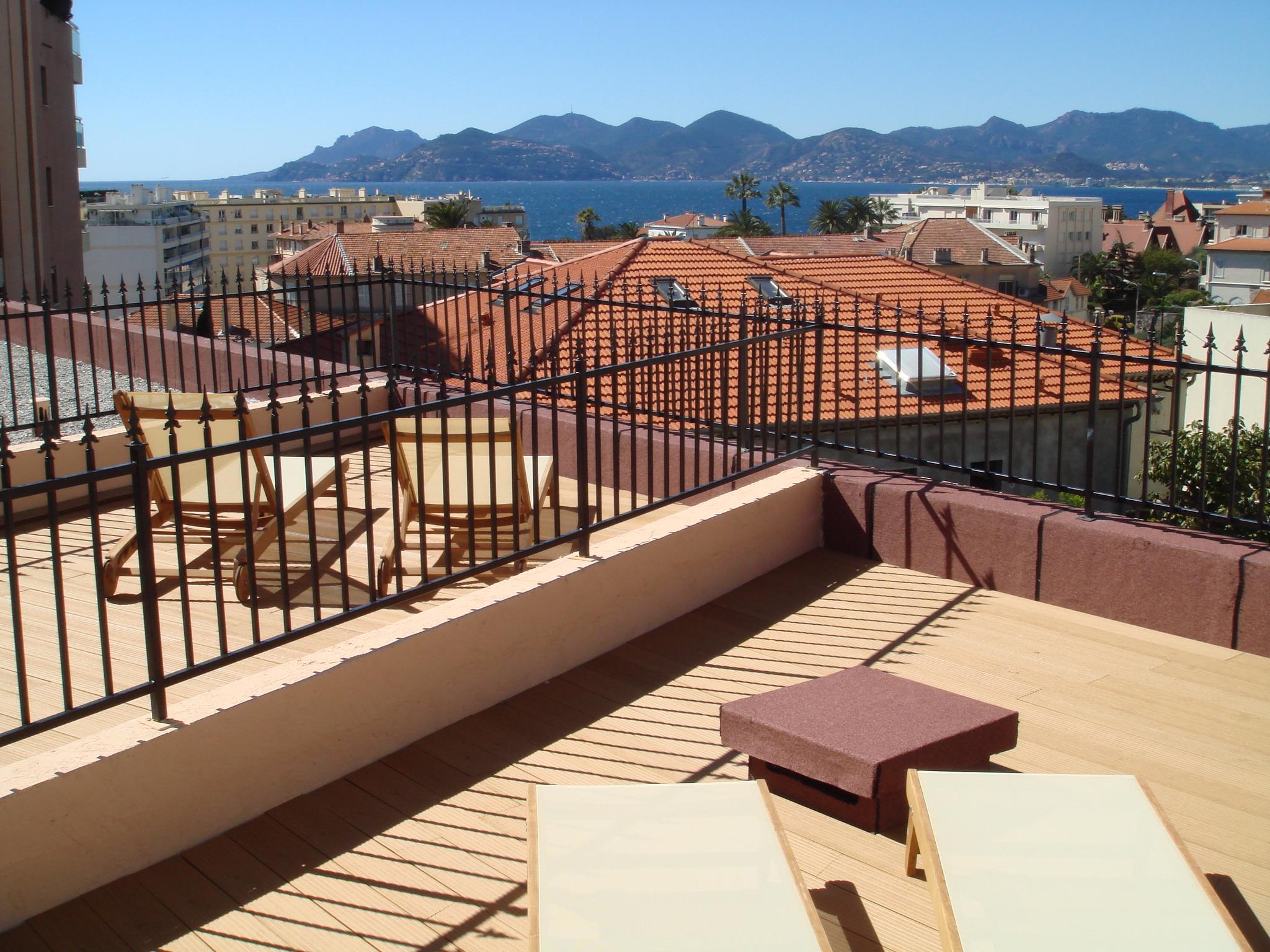 Hotel L'Olivier - Piscine & Parking Cannes Exterior foto