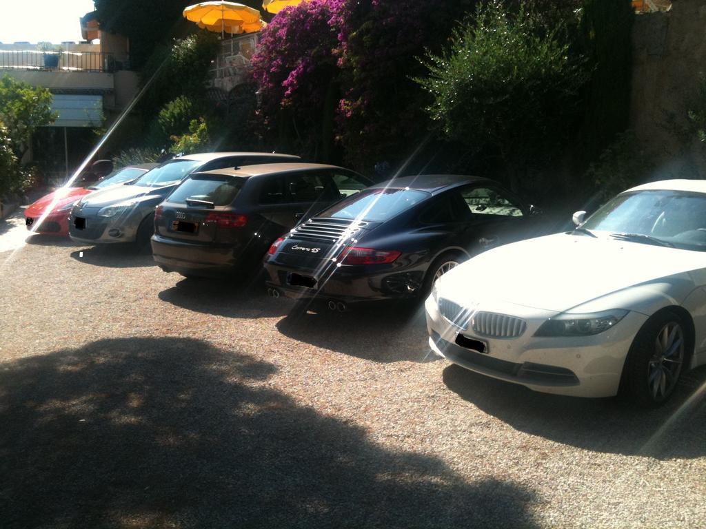 Hotel L'Olivier - Piscine & Parking Cannes Exterior foto